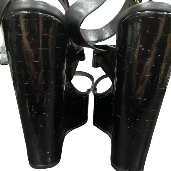 Aldo Black Leather Platform Sandals - Picture 6 of 8